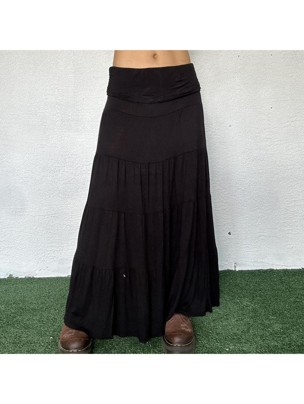 Y2K WITCHY MIDI SKIRT
